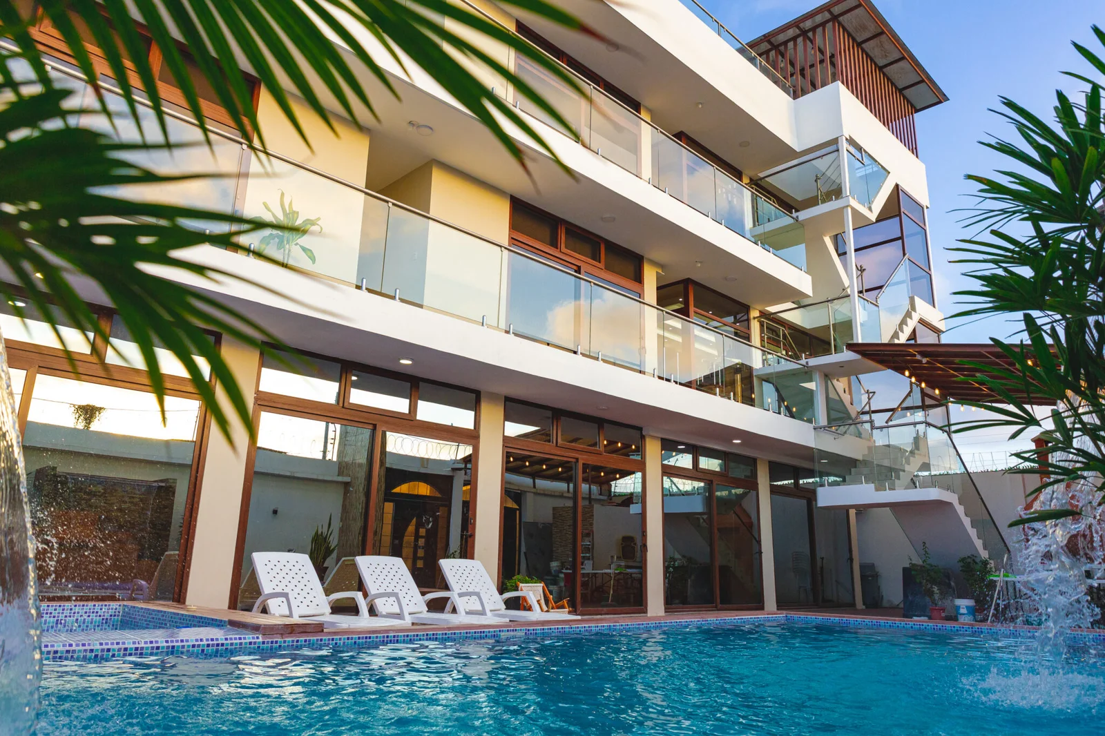 Yesimar Hotel Salinas - Rooftop venue with ocean views for NOCTURNA events